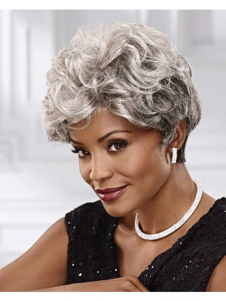 Short Wavy Heat-Resistant Grey Wig With Layers